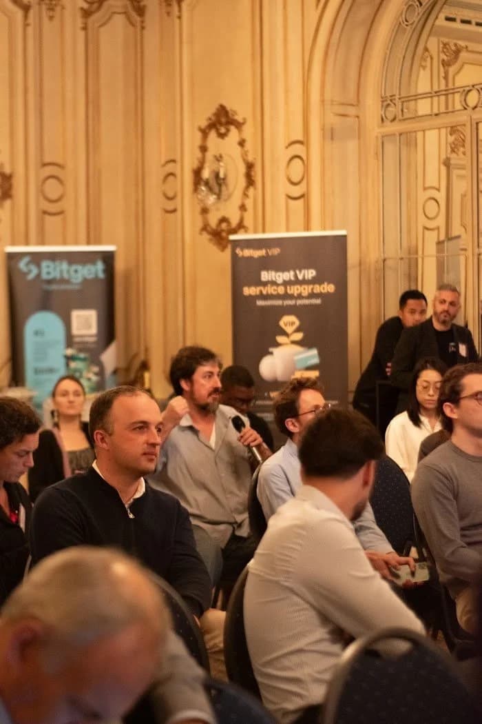 Industry leaders presenting